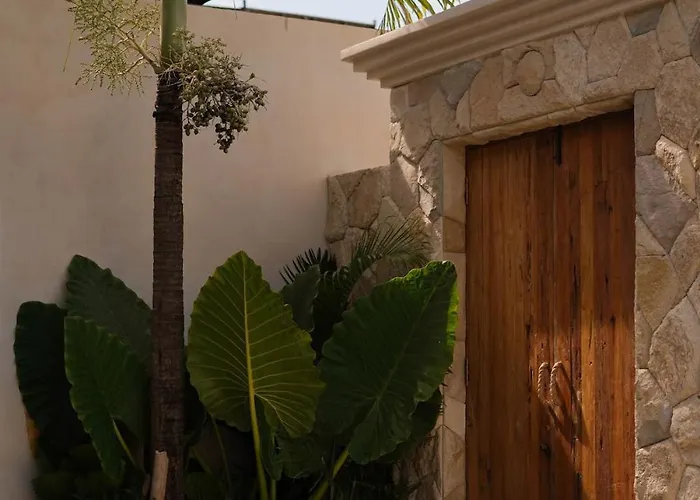 Ayora - Brand New - Ocean View - Fully Private, Architect-designed Cliffside - Villa