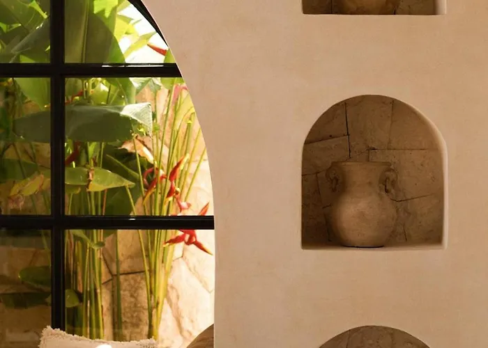 Ayora - Brand New - Ocean View - Fully Private, Architect-designed Cliffside - Villa Uluwatu (Bali)