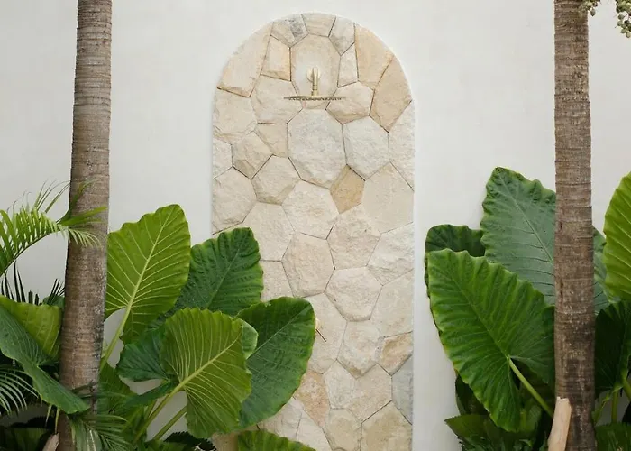 Villa Ayora - Brand New - Ocean View - Fully Private, Architect-designed Cliffside -