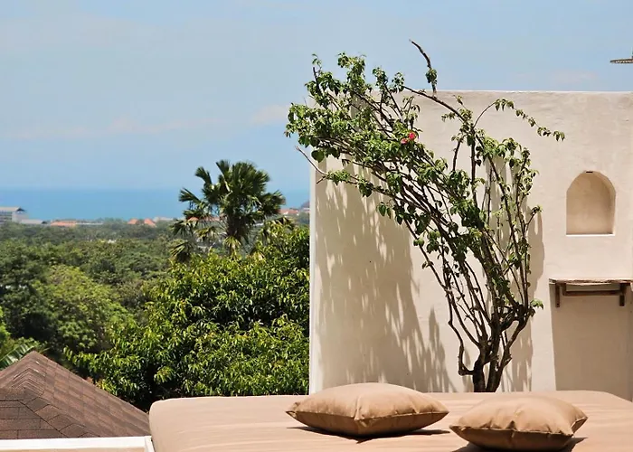 Villa Ayora - Brand New - Ocean View - Fully Private, Architect-designed Cliffside - *
