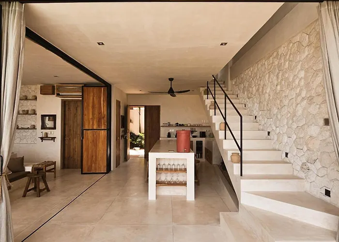 Villa Ayora - Brand New - Ocean View - Fully Private, Architect-designed Cliffside - *
