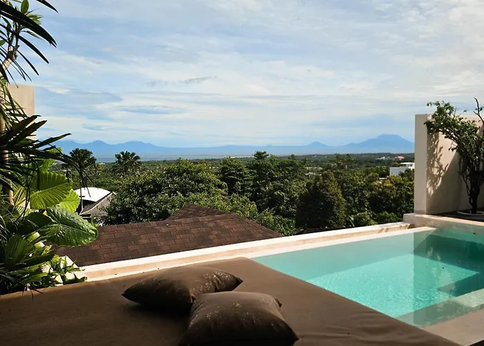 Villa Ayora - Brand New - Ocean View - Fully Private, Architect-designed Cliffside - *